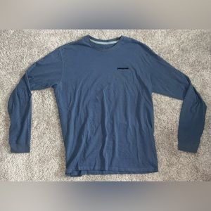 Men’s medium Patagonia long sleeve shirt